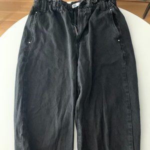 ZARA Dark Grey Ruffled Mom Jeans